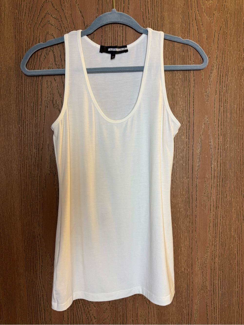 Anatomie Cream Scoop Neck Tank Top